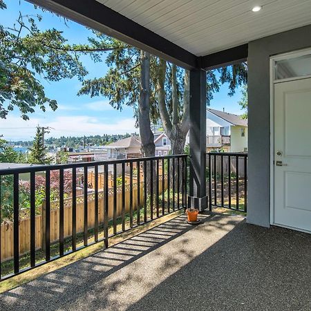 5-Star Luxury And Comfortable Home New Westminster Exterior photo